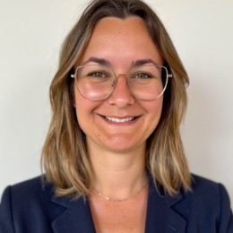 YVONNE KLUMP